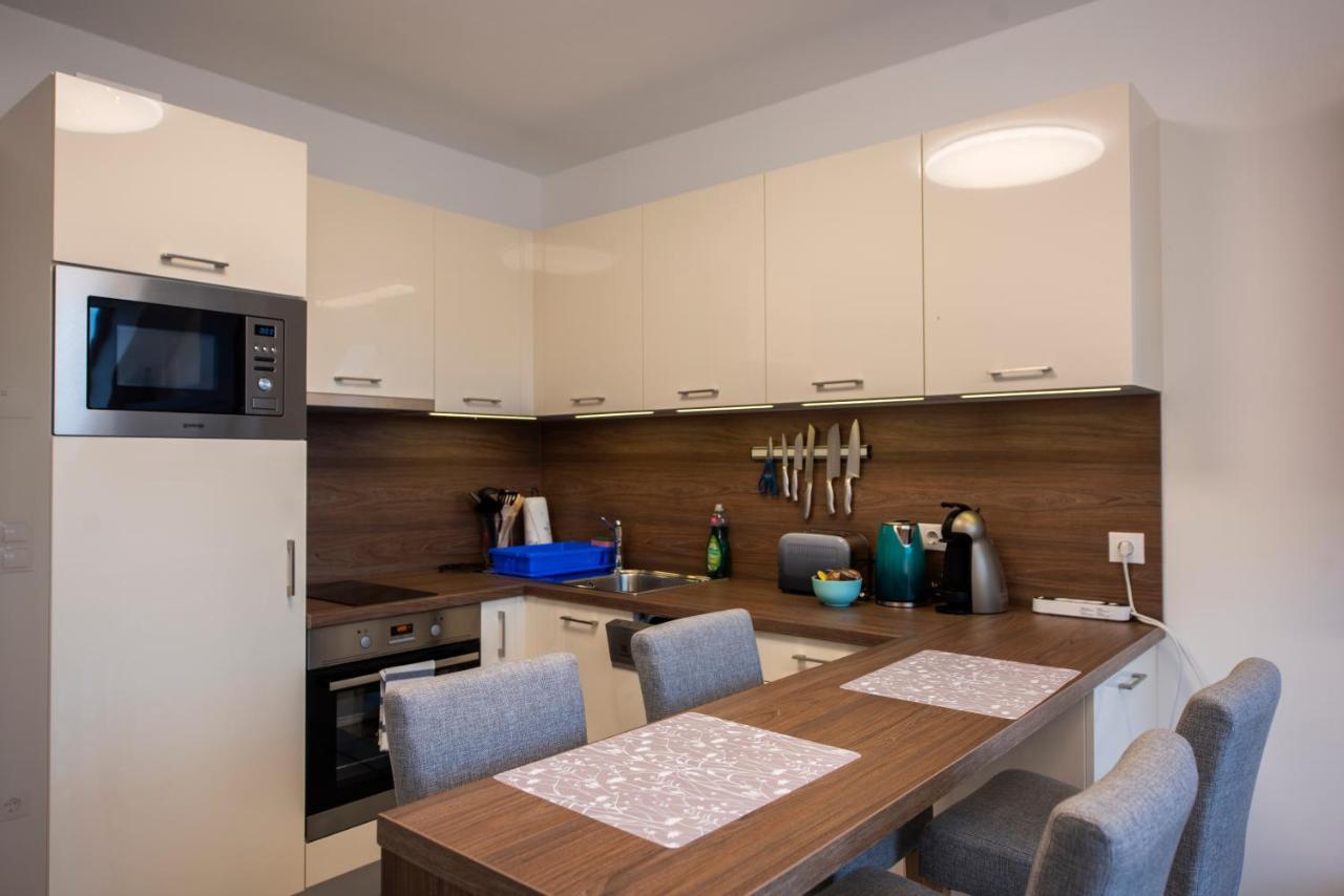 Zsuka Apartman Free Parking بيتْش المظهر الخارجي الصورة