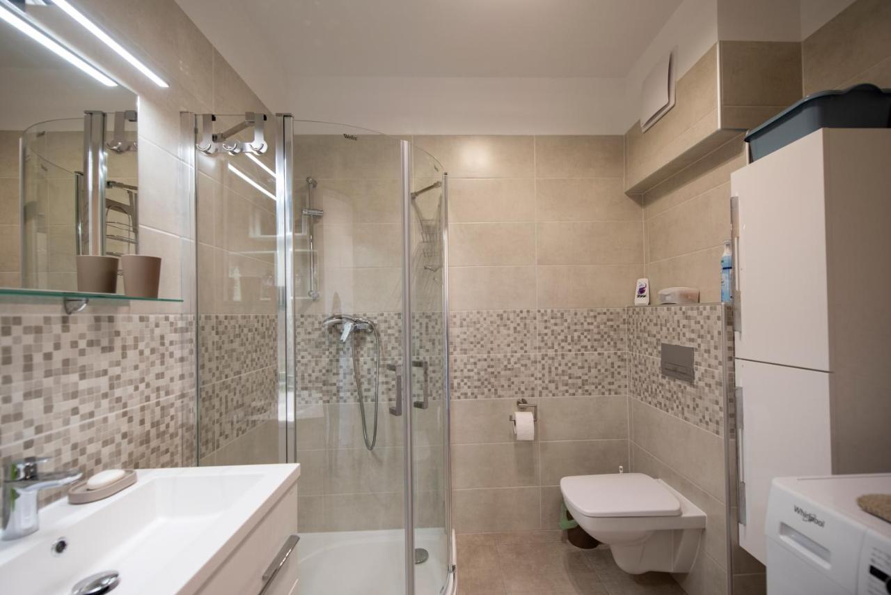 Zsuka Apartman Free Parking بيتْش المظهر الخارجي الصورة